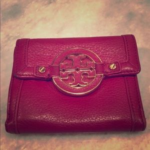 Tory Burch Amanda Trifold French Wallet